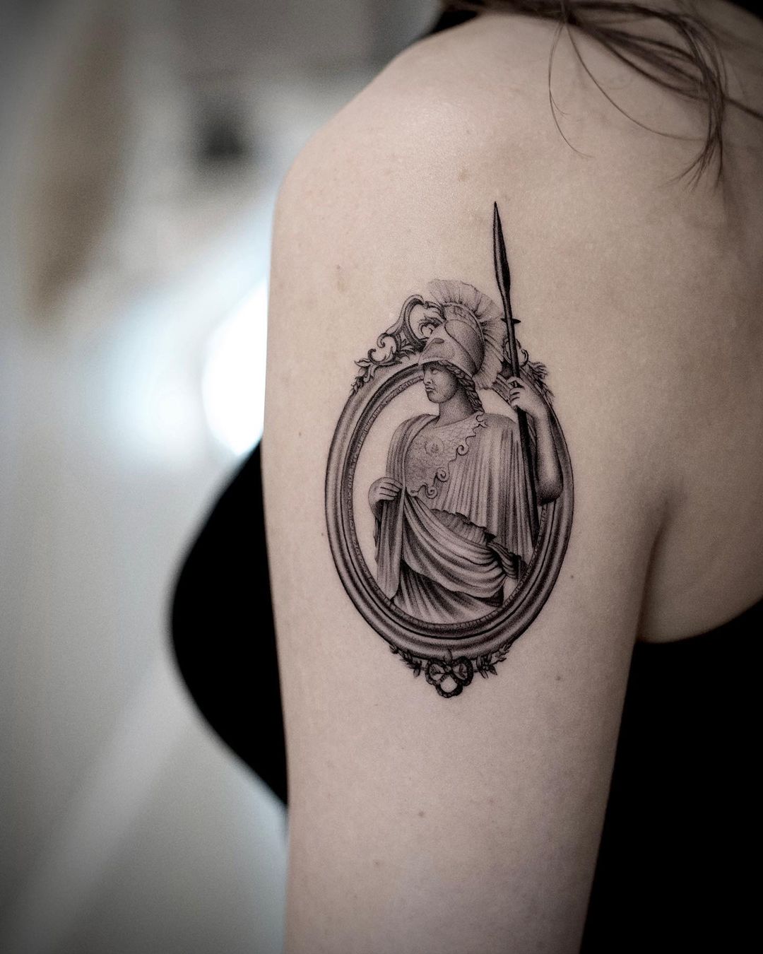 Athena tattoo meaning and symbolism - MyTatouage.com